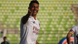 Iván Morales celebró la apertura de la cuenta frente a Santiago Wanderers.