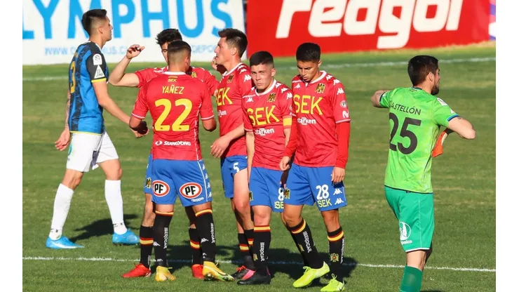 Los hispanos superaron de forma categórica a los de Talcahuano