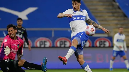 Fernando Zampedri terminó el partido ofuscado porque le anularon un gol.