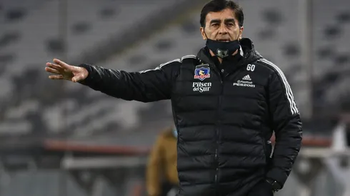 Gustavo Quinteros está en busca de un delantero para Colo Colo