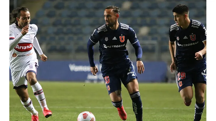 La probable formación de la U para visitar a Curicó.