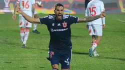 Curicó Unido está venciendo en el estadio La Granja