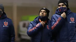 La U se divide internamente entre dos entrenadores.