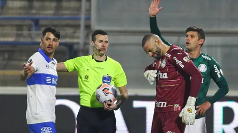 Los resultados que necesita la UC para avanzar en la Copa Libertadores.
