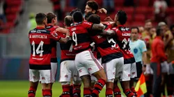Flamengo golea a Defensa y Justicia para clasificar a cuartos de final de Libertadores