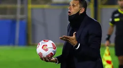 Gustavo Poyet tiene la gran misión de volver a los triunfos ante el cuadro de la Sexta Región