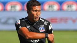 Representante de Parraguez desestima posibilidad de salir de Colo Colo.