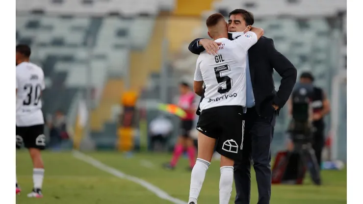 Leo Gil llenó de elogios a Quinteros: “Es un técnico muy inteligente”.