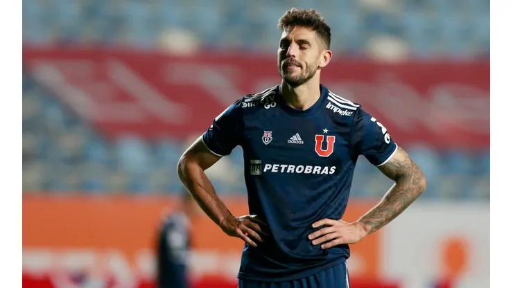 Joaquín Larrivey analizó el actual momento de Universidad de Chile.
