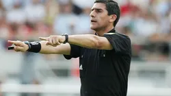 Chandía en su etapa de árbitro internacional