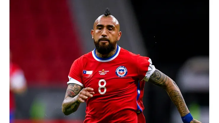 Preparador físico de Arturo Vidal destaca su recuperación.