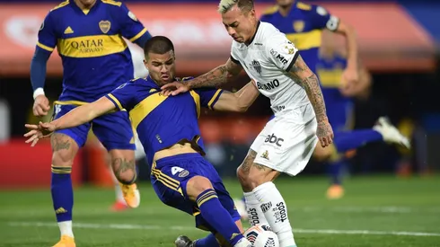 Eduardo Vargas ingresó al minuto 69 del encuentro y fue amonestado a los 89'.