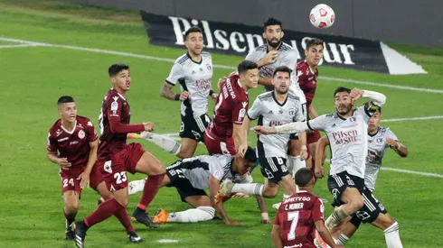 Gustavo Quinteros tiene la opción de elegir entre cuatro centrales a los dos titulares