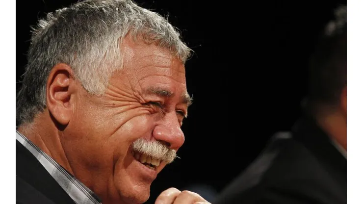 Carlos Caszely se refirió a la actualidad de Colo Colo y habló de la Selección Chilena.