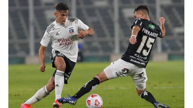 Gustavo Quinteros no podrá contar con 5 jugadores para enfrentar a Palestino por Copa Chile.
