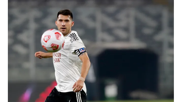 César Fuentes analiza el alza futbolística de Colo Colo este 2021