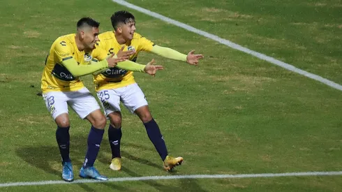 Everton logra inclinar la llave a su favor, pero aún quedan 90 minutos en Chillán
