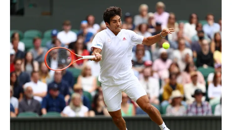 Djokovic destaca que aprovechó los nerviosismo de Garin en Wimbledon.