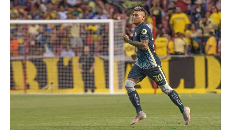 Nico Castillo volvió a sumar minutos en amistoso del América.