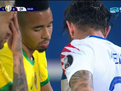 Gabriel Jesús expulsado por patada en el rostro a Eugenio Mena