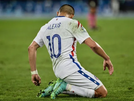 Alexis Sánchez se resintió y salió lesionado en Chile