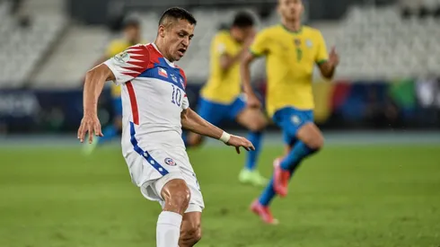 Alexis Sánchez muestra su orgullo por Chile.