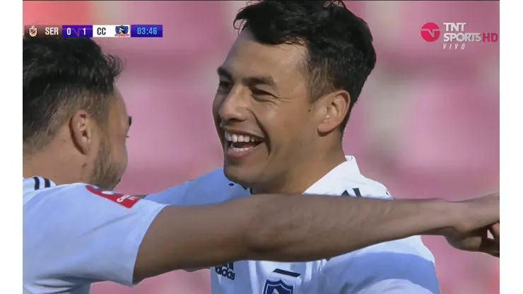 Iván Morales pone el 1-0 para Colo Colo frente a La Serena