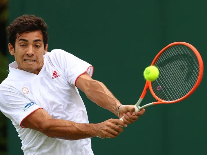 Se afirma en césped: Garin vence a Polmans y se instala en tercera ronda de Wimbledon