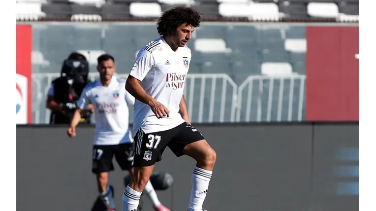 Maxi Falcón dejó la grande en Juan Pinto Durán atrasando el bus de Chile.