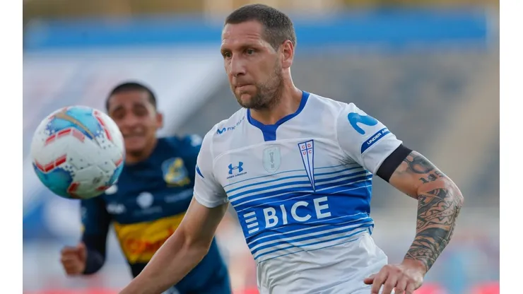 Everton recibirá a Universidad Católica por octavos de final de Copa Chile.