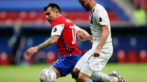 Gary Medel coloca tranquilidad a Chile por su lesión.