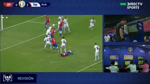 Wilmar Roldan determina que no hubo mano penal de Carlos González