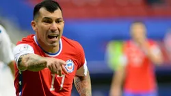 Chile se preocupa por la lesión muscular de Gary Medel.