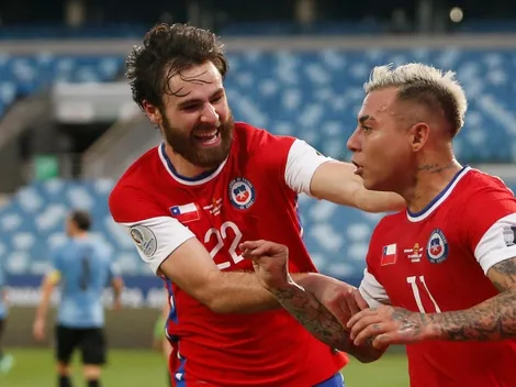 Periodista inglés alucina con Brereton en Chile: “Llevó a Godin a la tintorería”