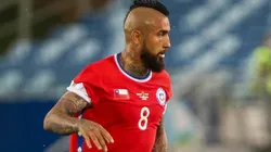 Arturo Vidal asume la responsabilidad por el ingreso de peluquero a la concentración.