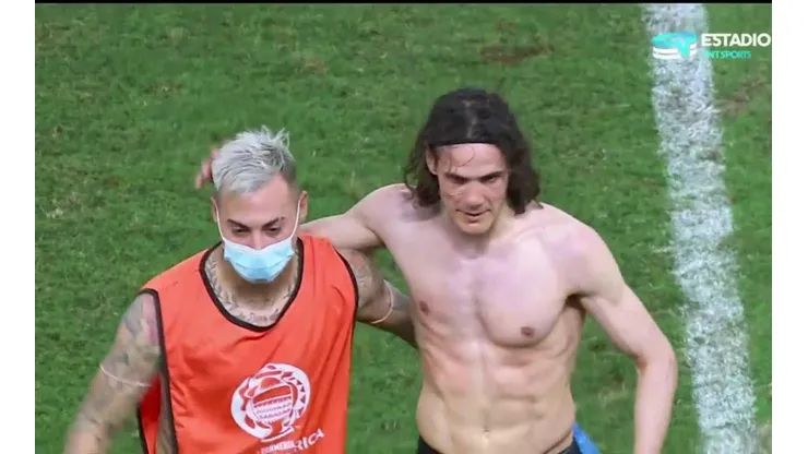 Euardo Vargas y Edinson Cavani coincidieron en Napoli en la temporada 2012-13.