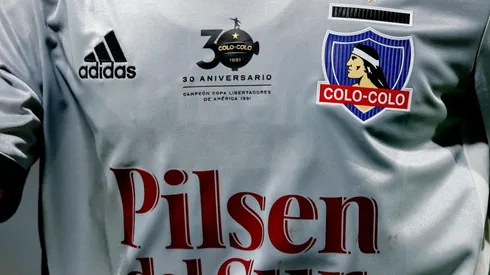 Colo Colo piensa en su camiseta 2022 y le deja tarea a sus hinchas