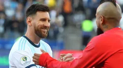 Arturo Vidal y Lionel Messi intercambiaron camisetas post partido. (Foto: Agencia UNO)