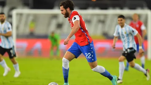 Periodista inglés calificó el debut de Ben Brereton con Chile.