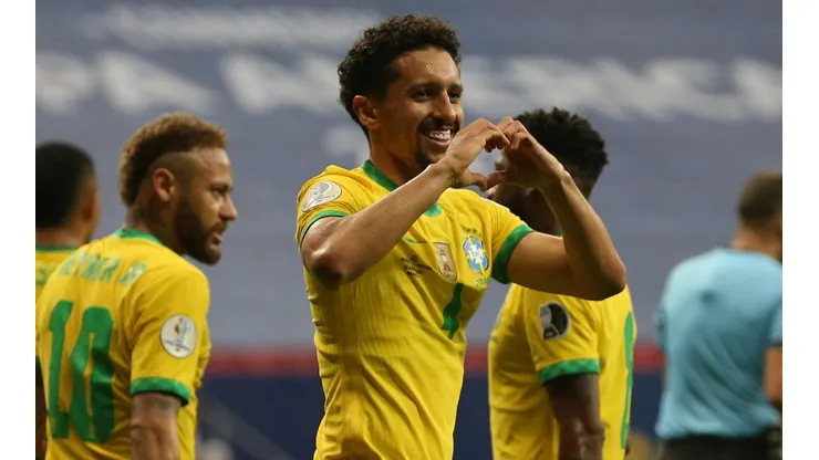 Video: Maquinhos coloca el primero de Brasil.