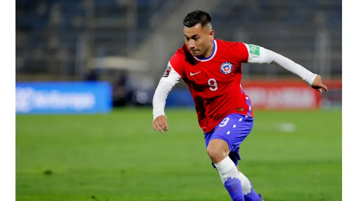 Jean Meneses sobre la dependencia de Alexis Sánchez y Arturo Vidal en Chile.