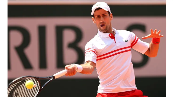 Novak Djokovic remontó a Lorenzo Musetti y ya está en los cuartos de final de Roland Garros. (Foto: Getty Images)