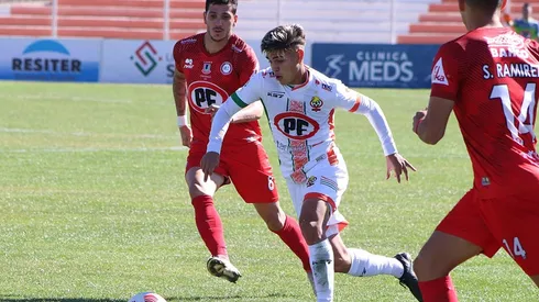 Unión La Calera se impone a Cobresal en El Cobre