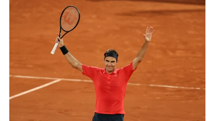Roger Federer se mete a octavos de final de Roland Garros