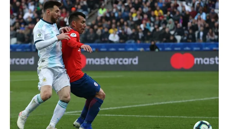 El último partido por una competencia oficial entre ambos fue en la Copa América de Brasil 2019. (Foto: Getty Images)