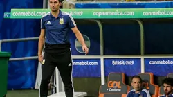 El director técnico de Argentina, Lionel Scaloni, confirmó formación para enfrentar a Chile. (Foto: Agencia UNO)