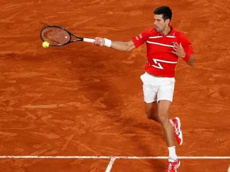Novak Djokovic derrotó sin problemas a Tennys Sandgren en Roland Garros