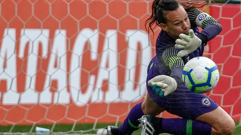 Christiane Endler está a un paso de coronarse campeona con el PSG. (Foto: Getty Images)