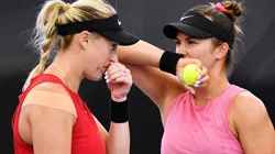 Alexa Guarachi y Desirae Krawczyk se despidieron de Roland Garros. (Foto: Getty Images)