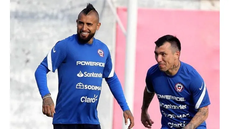 Gary Medel se lució bailando en un nuevo entrenamiento de La Roja. (Instagram: gary_medel17)